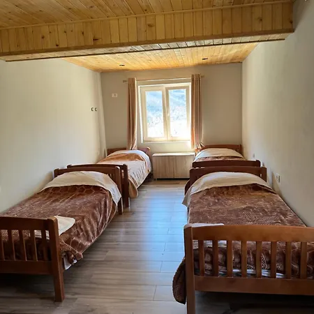 Raja Fierze Nderlysaj