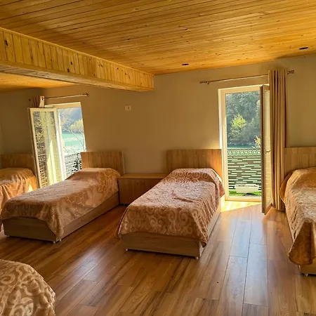 Raja Fierze Hotel 3*